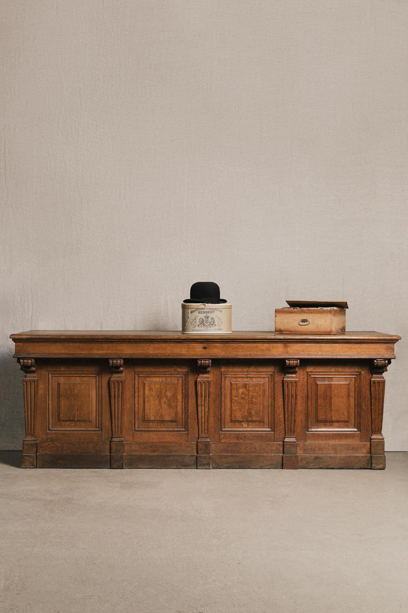 Bancone da negozio in rovere (Francia, inizi XX sec)<BR/> TAV0043 1 Raw 