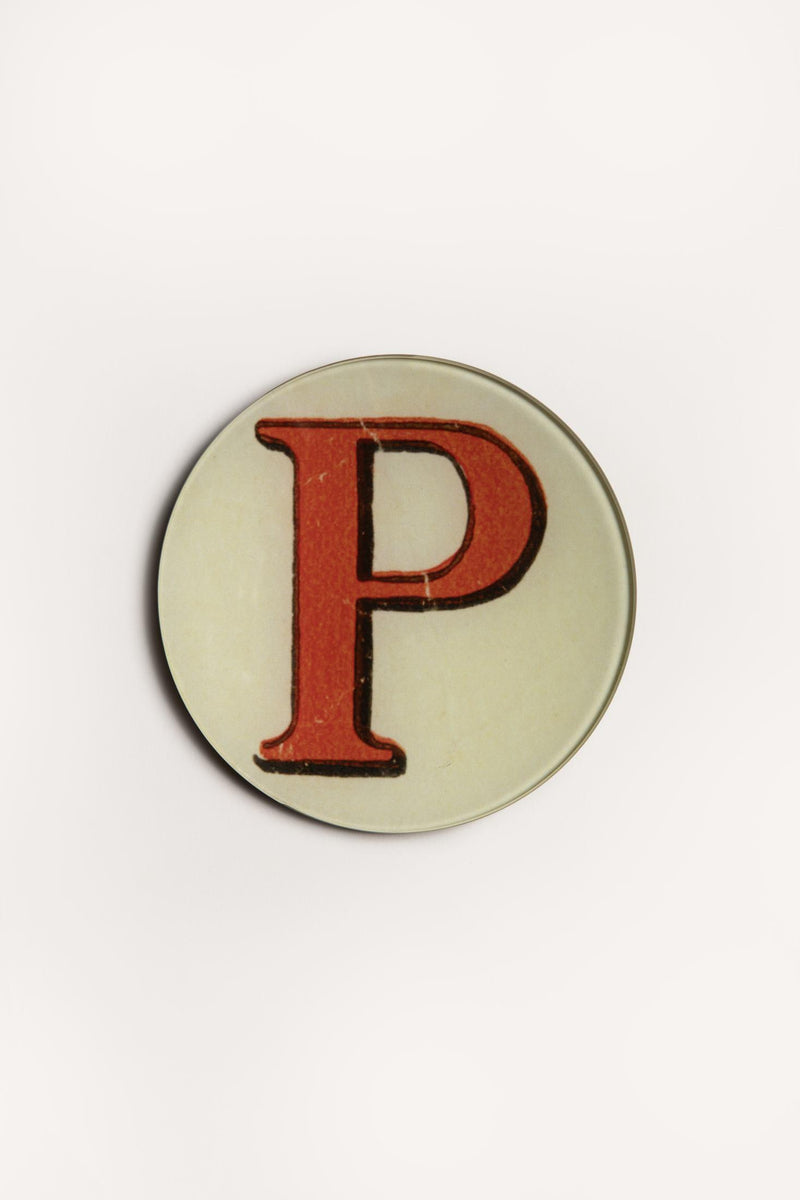 "P" <BR/>ROUND PLATE JDRPRLP 1 John Derian 