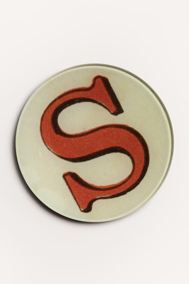 "S" <BR/>ROUND PLATE JDRPRLS 1 John Derian 