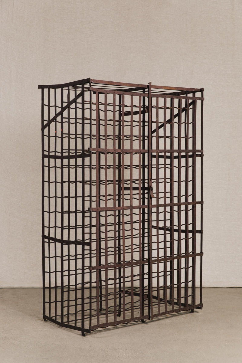 Bottigliera da cantina in ferro<BR/> NEG1396 1 Raw 