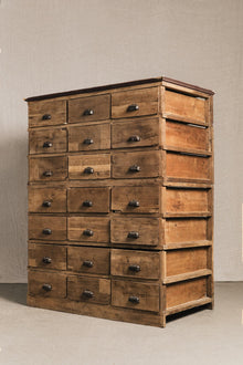 Cassettiera da incasso in legno dolce mordenzato, Francia, anni '30. NEG0852 1 Raw 