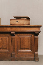 Bancone da negozio in rovere (Francia, inizi XX sec)<BR/> TAV0043 1 Raw 