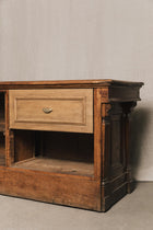 Bancone da negozio in rovere (Francia, inizi XX sec)<BR/> TAV0043 1 Raw 