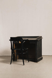 Banco scrittoio nero<BR/><BR/> TAV0046 1 Raw 