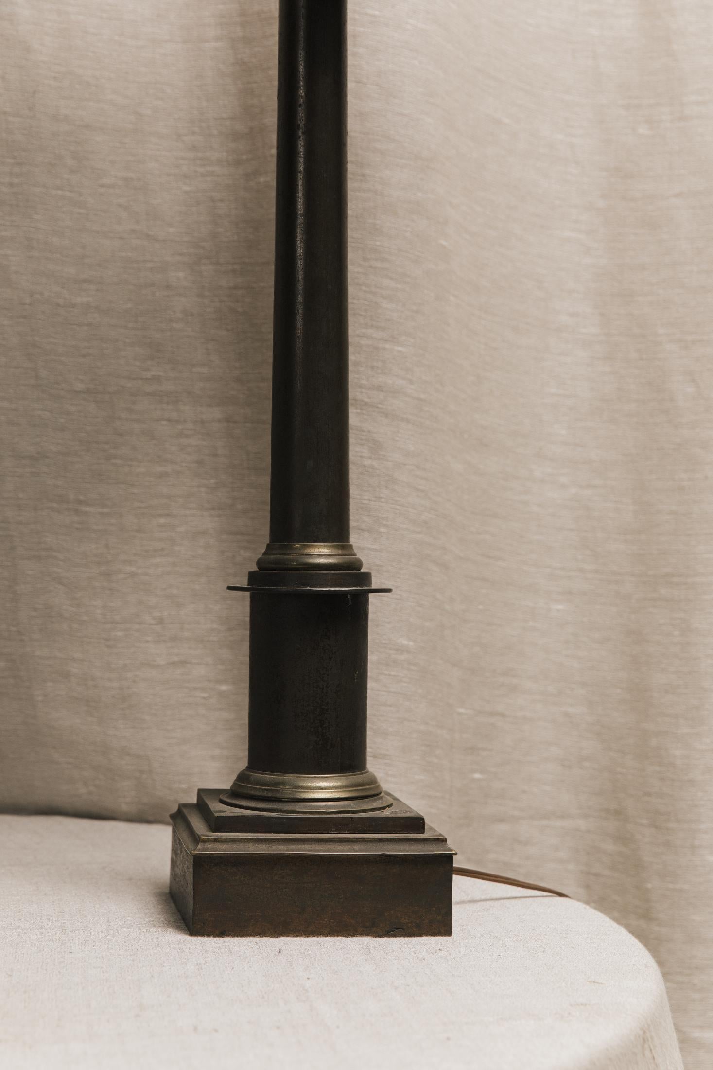 Lampada da tavolo ILL1378 1 Raw 