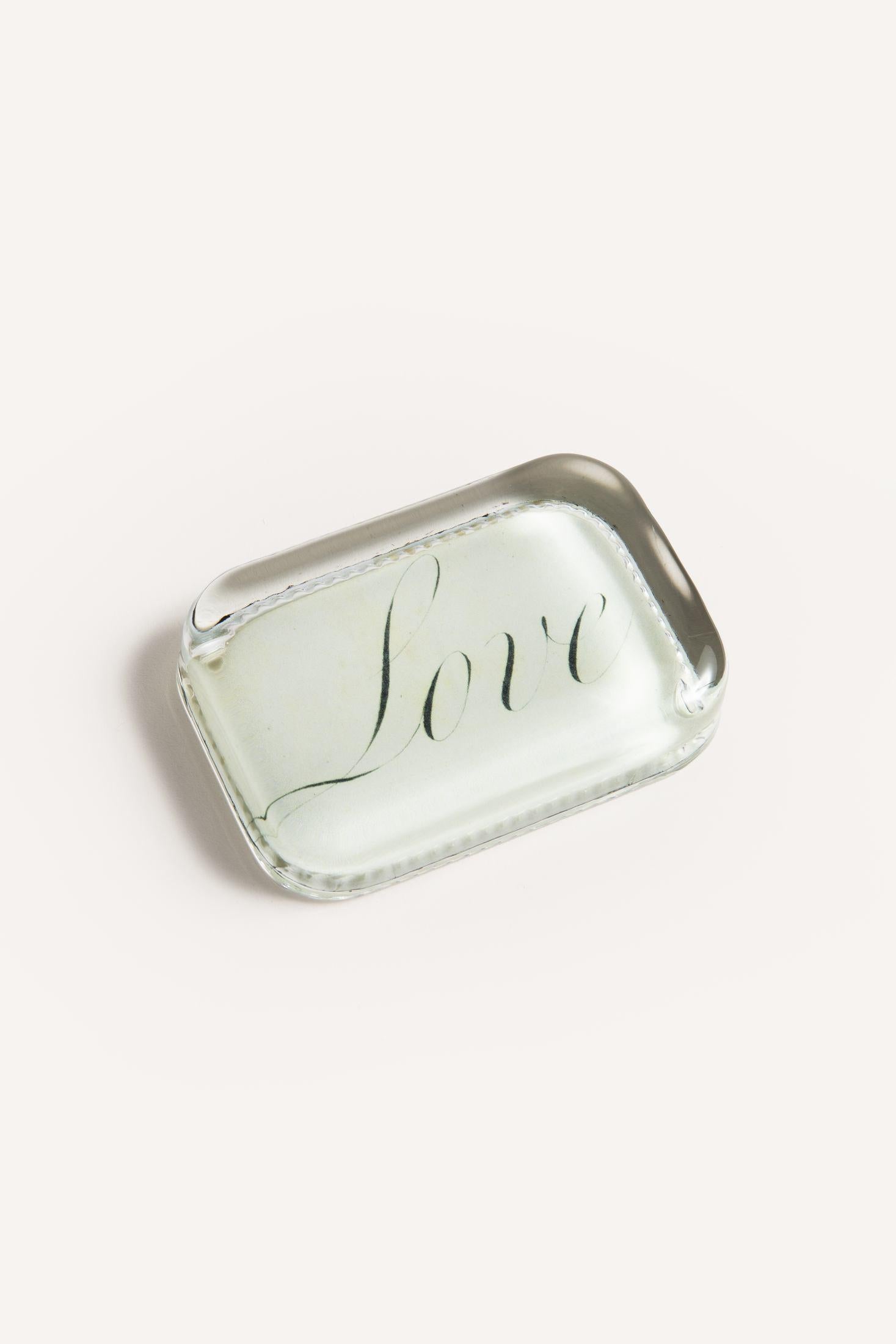 LOVE DOTTED EDGE JDDELLV 1 John Derian 