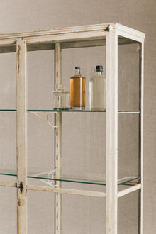 Vetrina da infermeria in metallo e vetro<BR/> ESP0056 1 Raw 