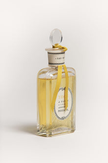 PERFUME "TISON" APPRFTIS 1 ANTOINETTE POISSON 