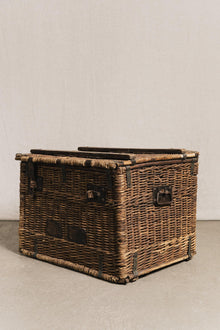 Baule da viaggio in vimini. NEG1408 1 Raw 