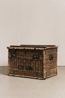 Baule da viaggio in vimini. NEG1408 1 Raw 