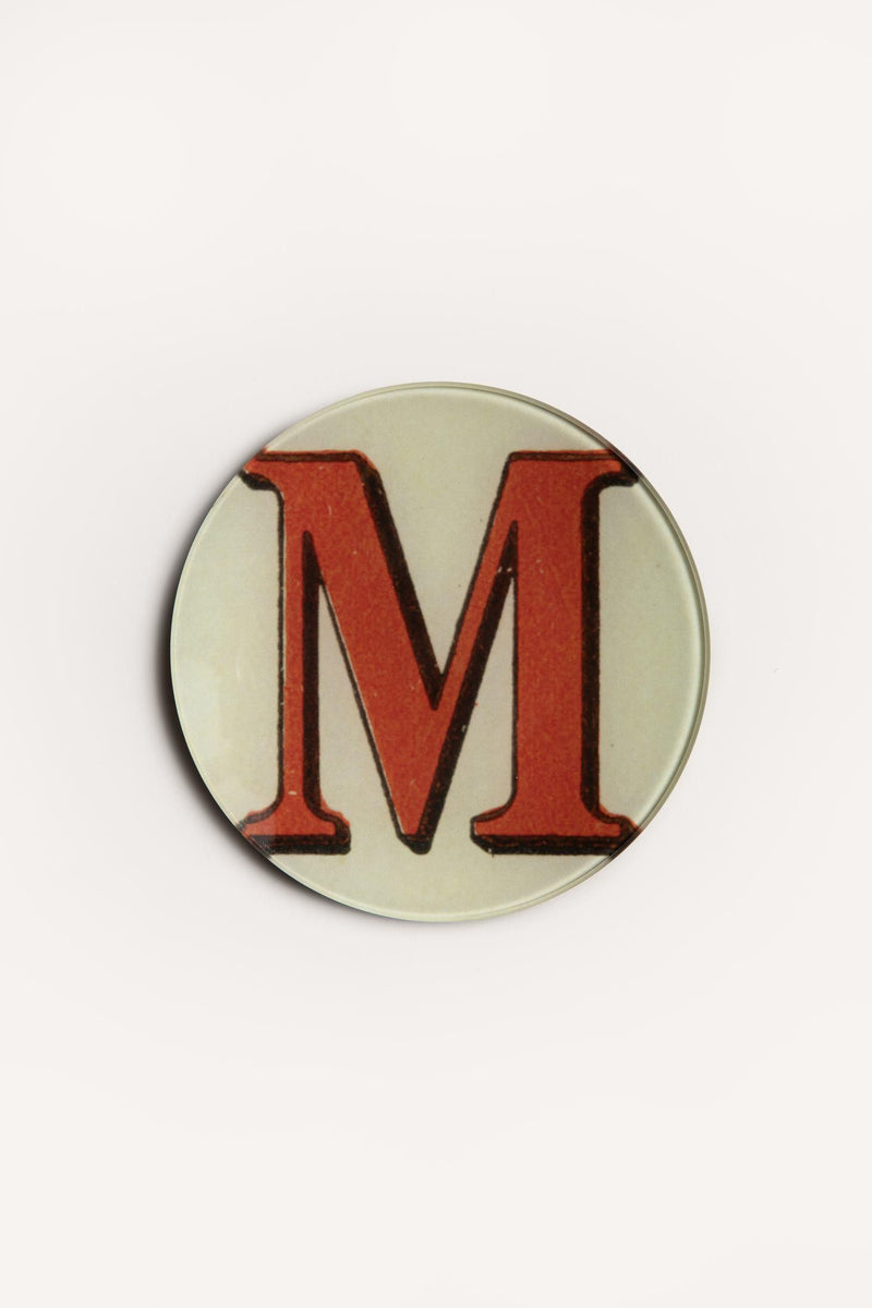 "M" <BR/>ROUND PLATE JDRPRLM 1 John Derian 