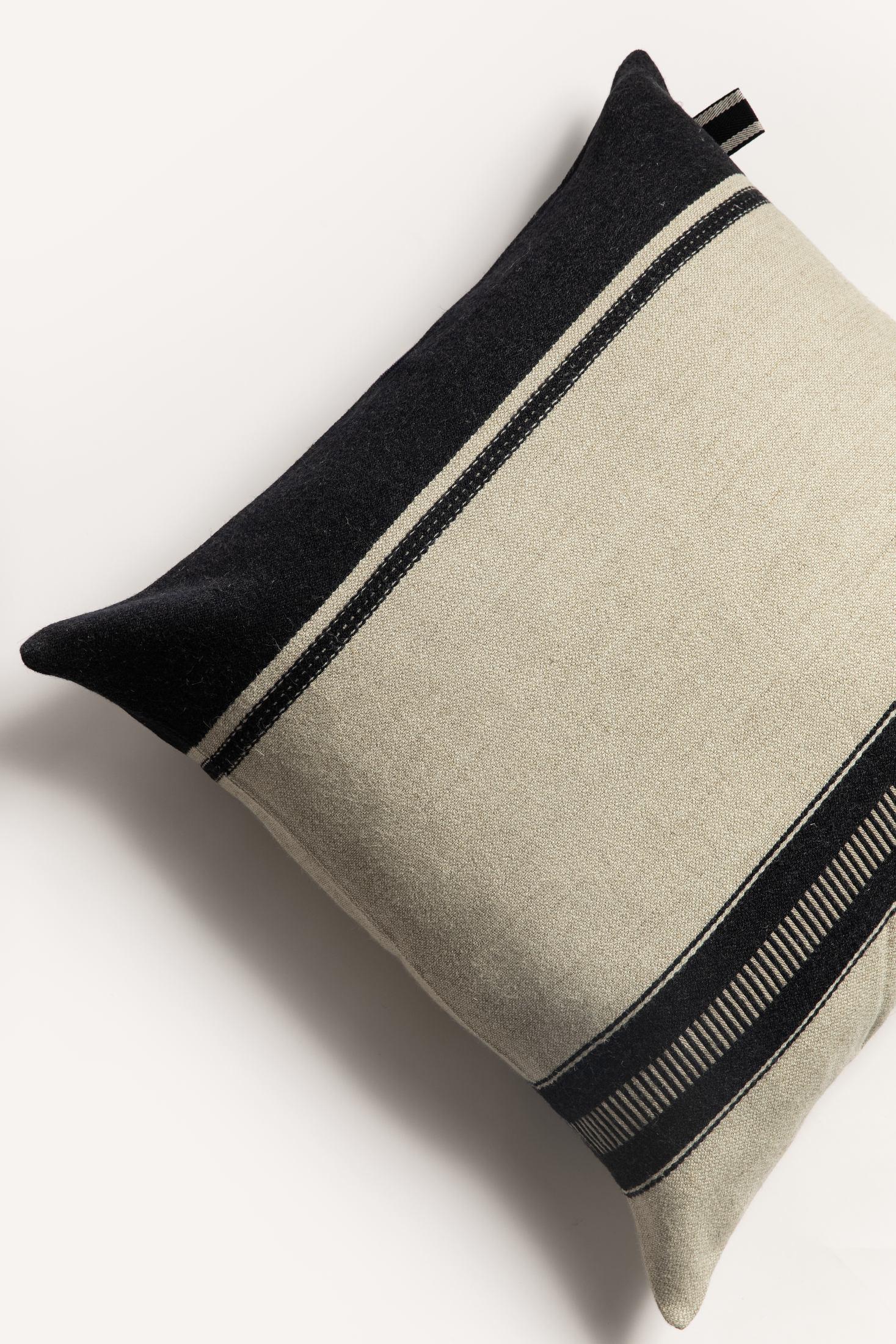 PILLOW  COVER MARSHALL LI143467 RAW Libeco 